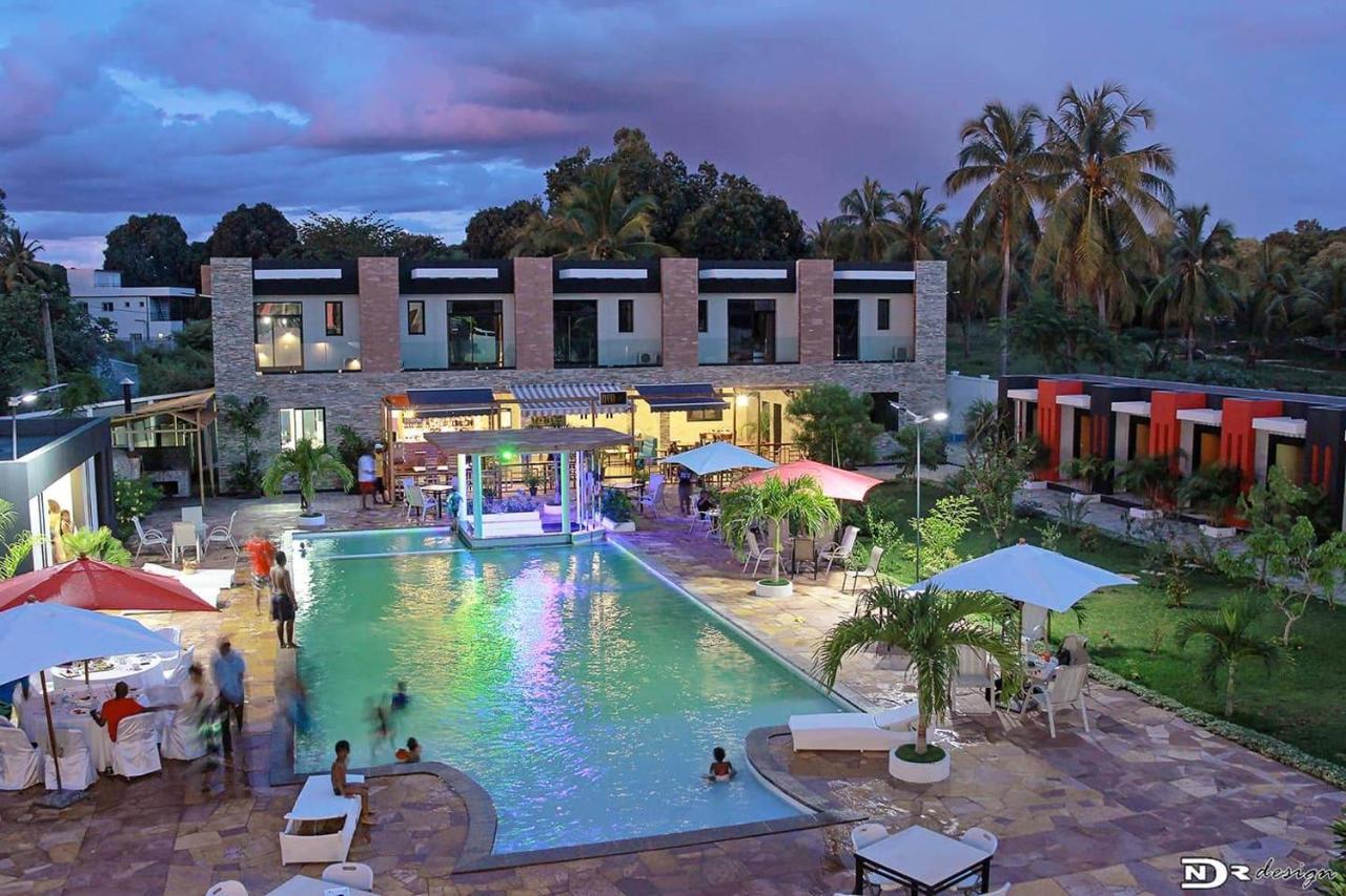 Majesty Palm Resort Mahajanga Buitenkant foto