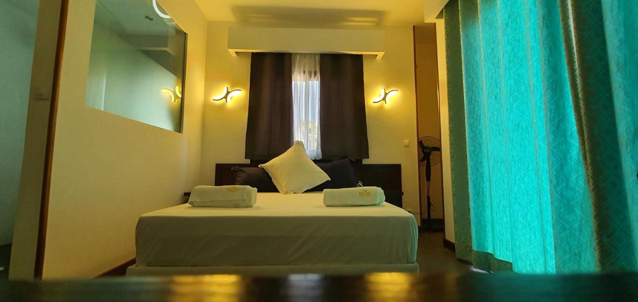 Majesty Palm Resort Mahajanga Buitenkant foto